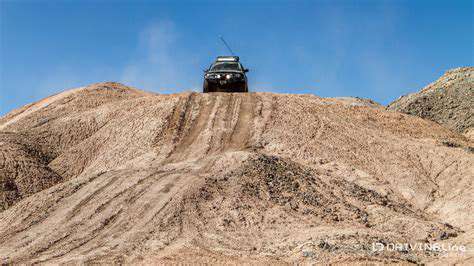 NavigatingGravelTerrain:TipsforSmoothDriving